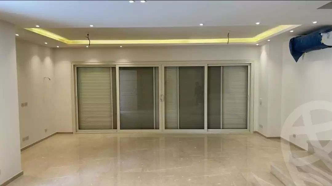 https://aqarmap.com.eg/en/listing/4166692-for-rent-cairo-6th-of-october-compound-the-crown