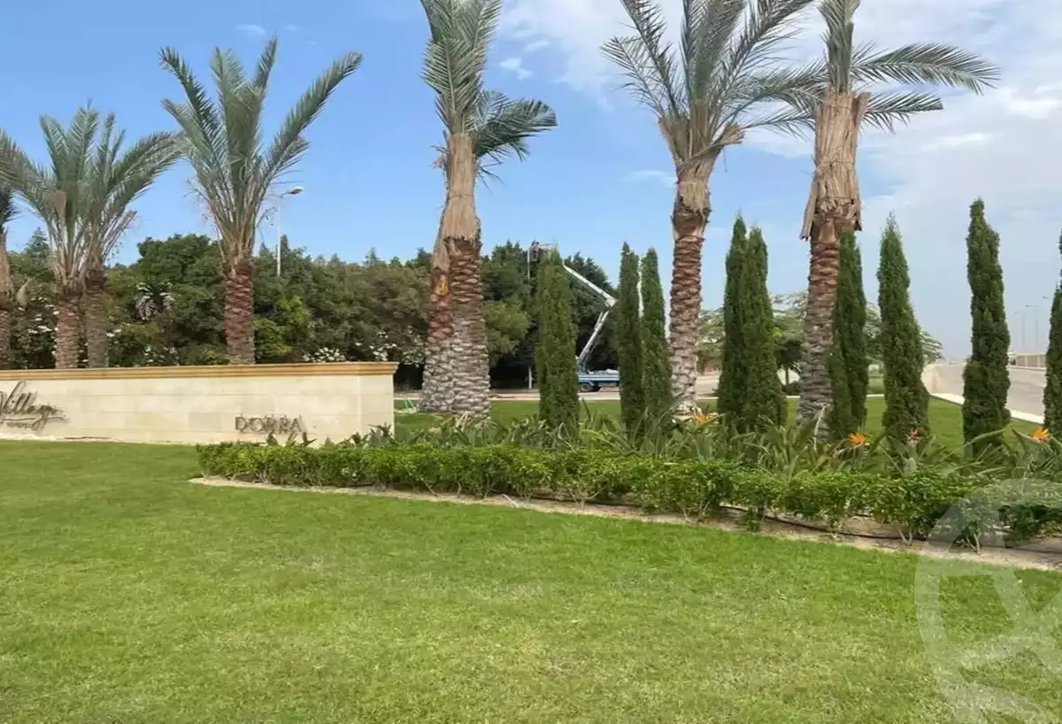 https://aqarmap.com.eg/en/listing/4167592-for-sale-cairo-el-sheikh-zayed-city-compounds-kmbwnd-fyldj-wyst-dr-llttwyr