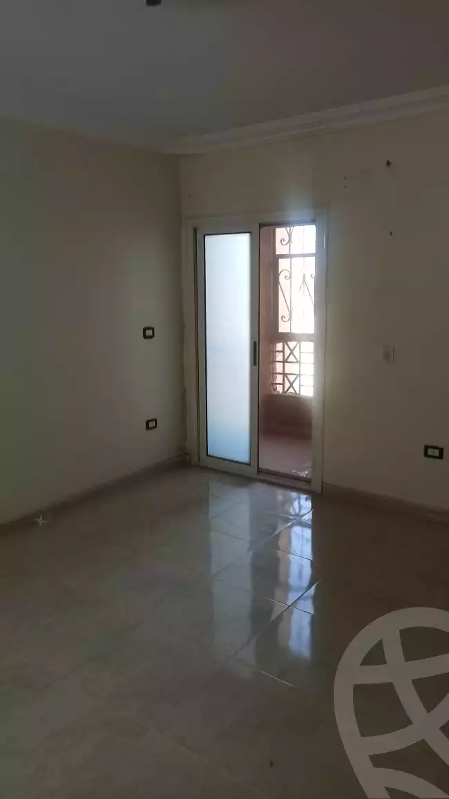 https://aqarmap.com.eg/en/listing/4169618-for-sale-cairo-6th-of-october-compounds-utopia-1