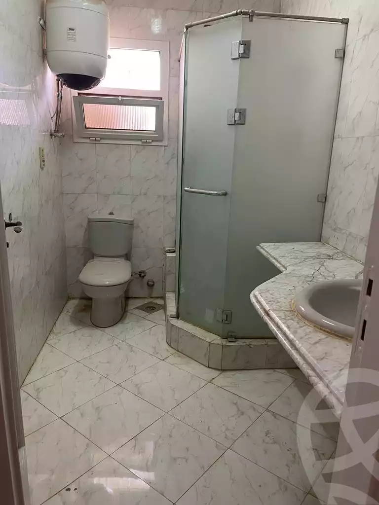 https://aqarmap.com.eg/ar/listing/4170233-for-sale-cairo-el-sheikh-zayed-city-compounds-in-sheikh-zayed-zayed-2000