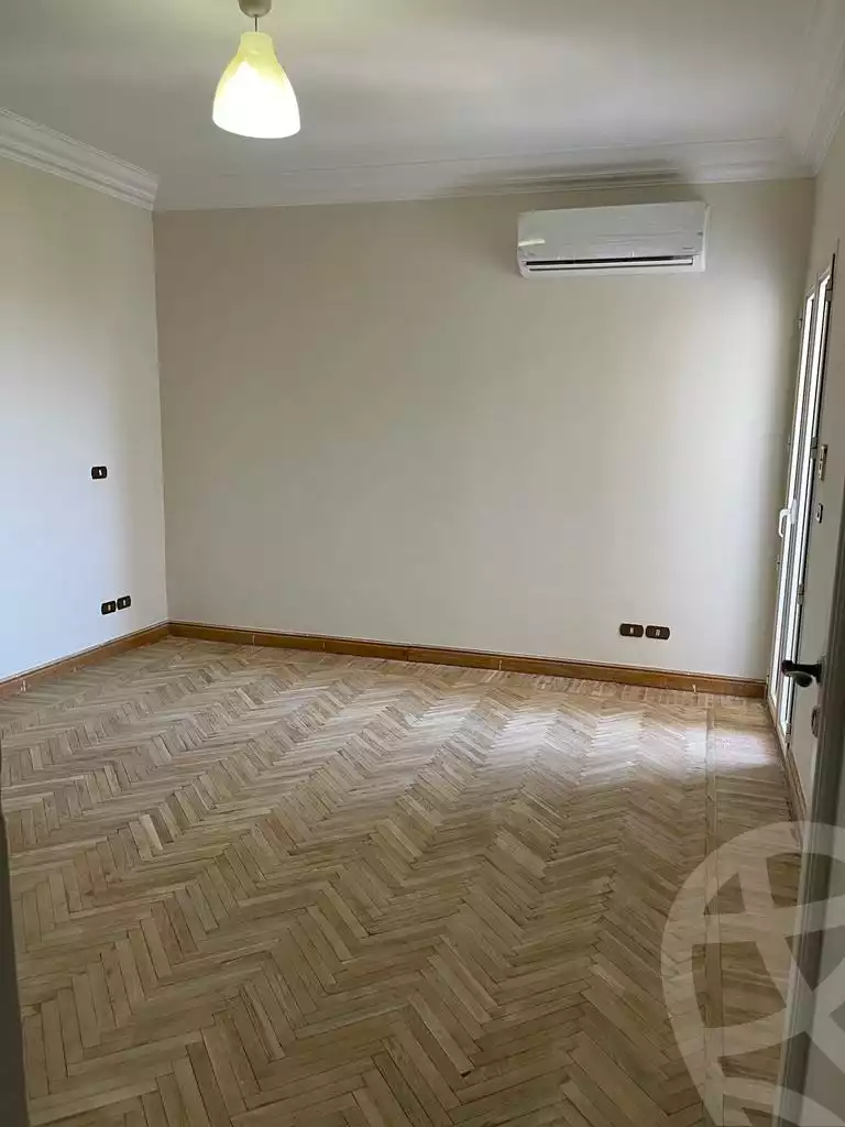 https://aqarmap.com.eg/ar/listing/4170233-for-sale-cairo-el-sheikh-zayed-city-compounds-in-sheikh-zayed-zayed-2000