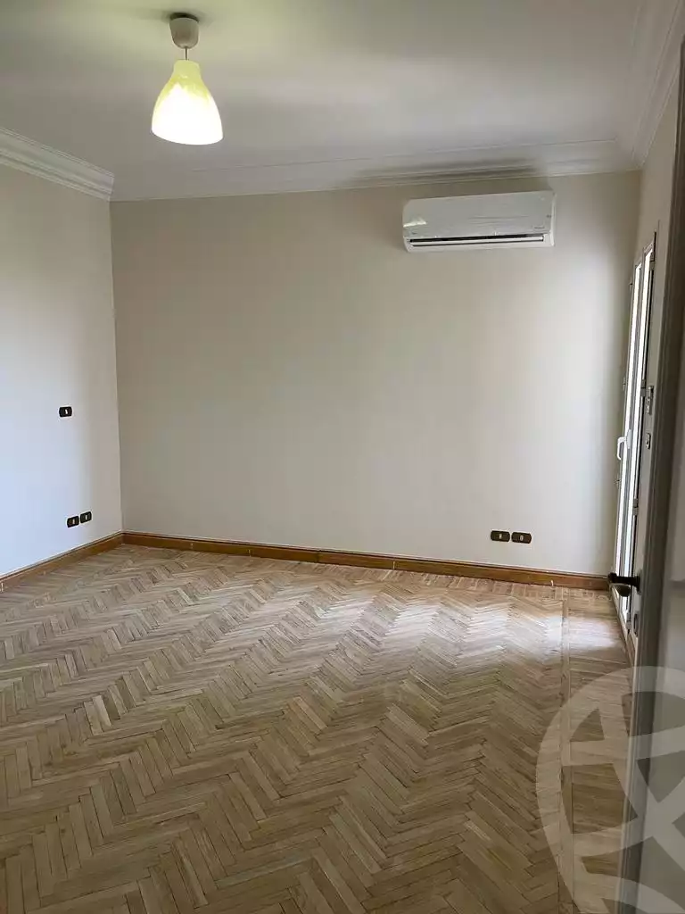 https://aqarmap.com.eg/ar/listing/4170233-for-sale-cairo-el-sheikh-zayed-city-compounds-in-sheikh-zayed-zayed-2000