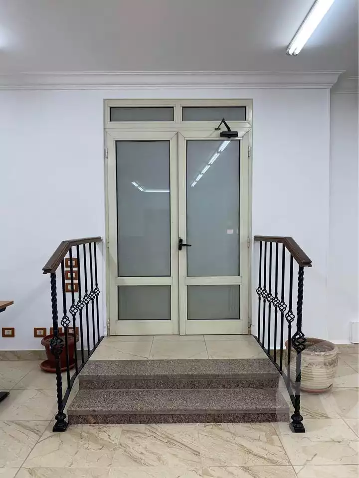 https://aqarmap.com.eg/en/listing/4174301-for-rent-cairo-mokattam-shareaa-9