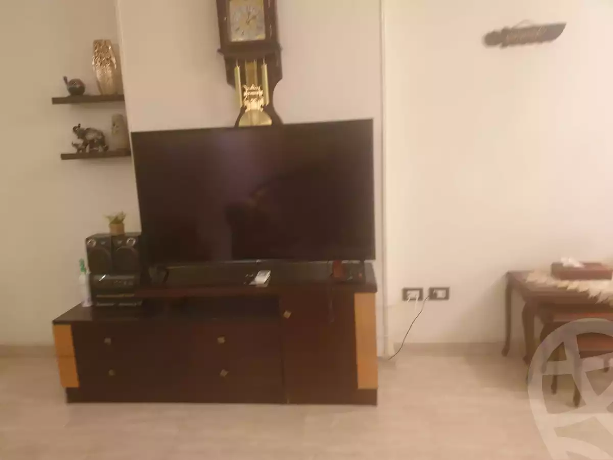 https://aqarmap.com.eg/en/listing/4174835-for-sale-cairo-el-haram-shareaa-el-haram