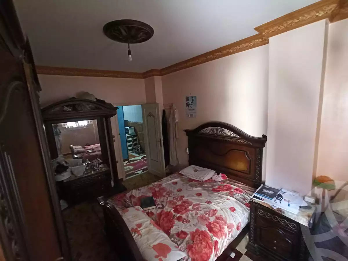 https://aqarmap.com.eg/ar/listing/4176347-for-sale-beheira-damanhour-damanhour-city-el-mahmoudeya-st