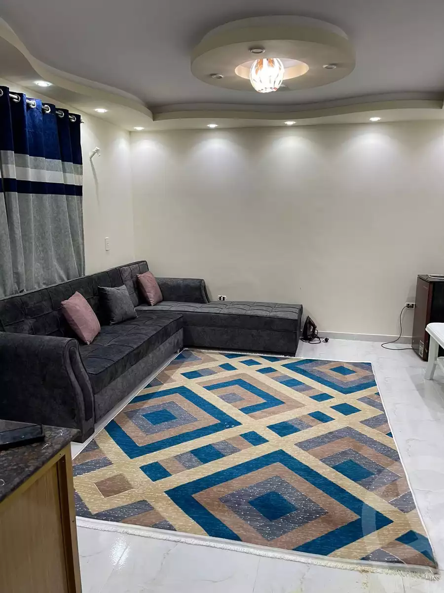 https://aqarmap.com.eg/ar/listing/4178681-for-rent-cairo-6th-of-october-compounds-dyr-2