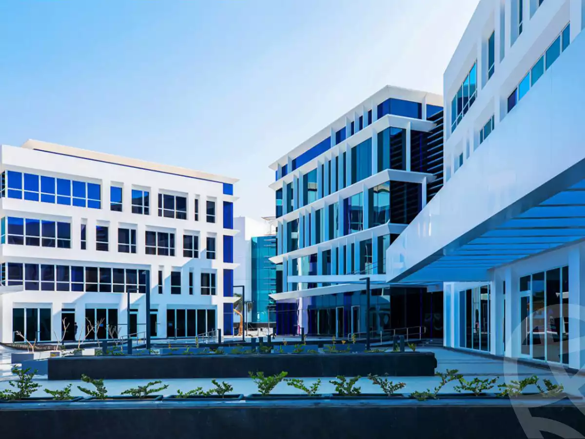 https://aqarmap.com.eg/en/listing/5383253-for-sale-cairo-el-sheikh-zayed-city-alex-cairo-desert-road-smart-village-linx
