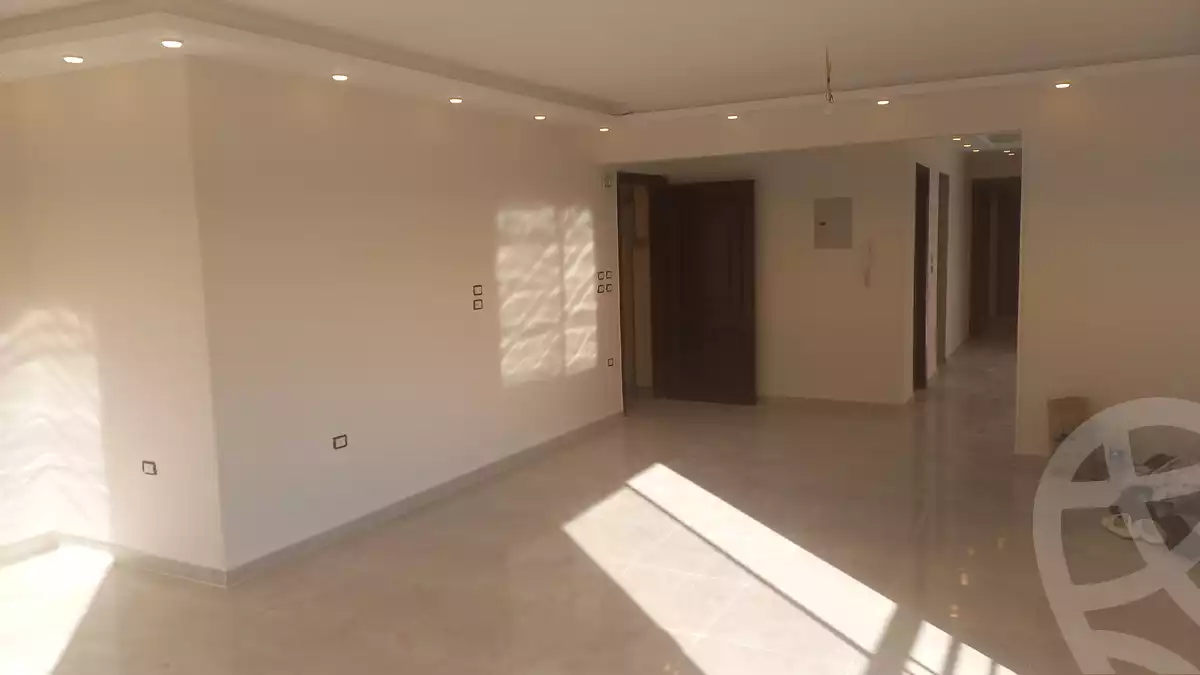 https://aqarmap.com.eg/ar/listing/4181533-for-rent-cairo-6th-of-october-jml-bd-lnsr