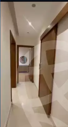 https://aqarmap.com.eg/ar/listing/4181615-for-rent-cairo-el-sheikh-zayed-city-compounds-in-sheikh-zayed-beverly-hills