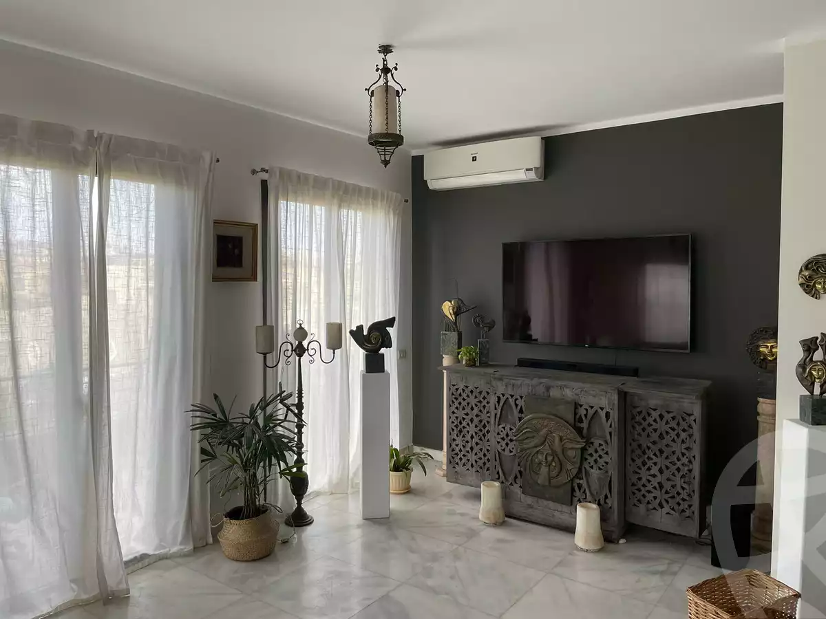 https://aqarmap.com.eg/en/listing/4183535-for-sale-cairo-el-sheikh-zayed-city-compounds-in-sheikh-zayed-casa