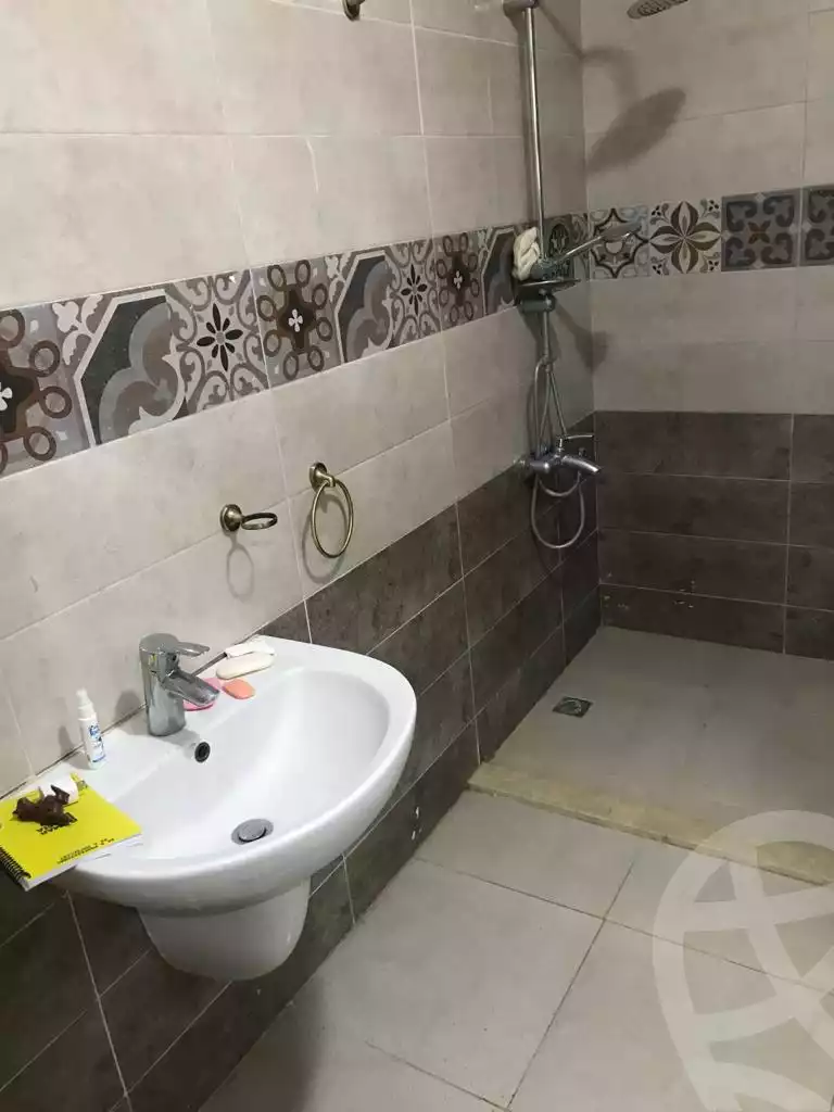 https://aqarmap.com.eg/en/listing/4183833-for-rent-cairo-new-cairo-compounds-the-square