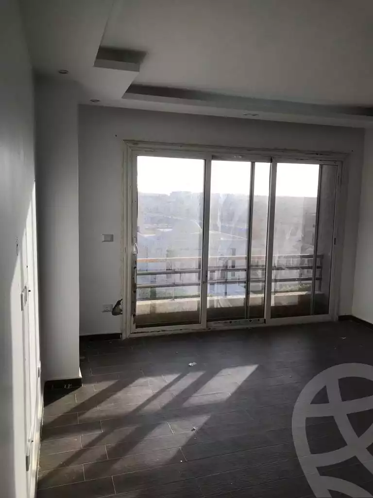 https://aqarmap.com.eg/en/listing/4183833-for-rent-cairo-new-cairo-compounds-the-square