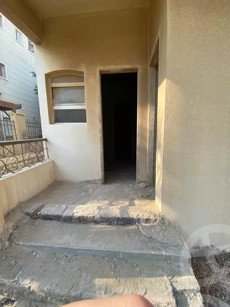 https://aqarmap.com.eg/en/listing/4183958-for-sale-cairo-new-cairo-compounds-zizinia-city