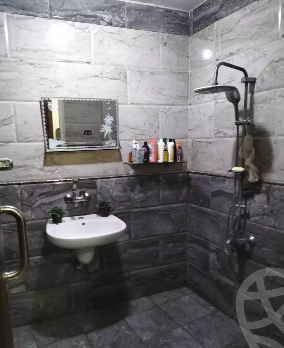 https://aqarmap.com.eg/en/listing/4186294-for-sale-alexandria-myn-ldkhyl