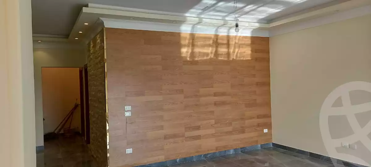 https://aqarmap.com.eg/en/listing/4189106-for-rent-cairo-6th-of-october-compound-green-5