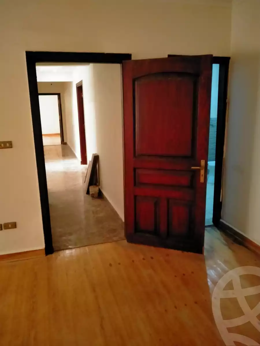 https://aqarmap.com.eg/en/listing/4189720-for-sale-cairo-cairo-hdyq-lhrm-lmntqh-l