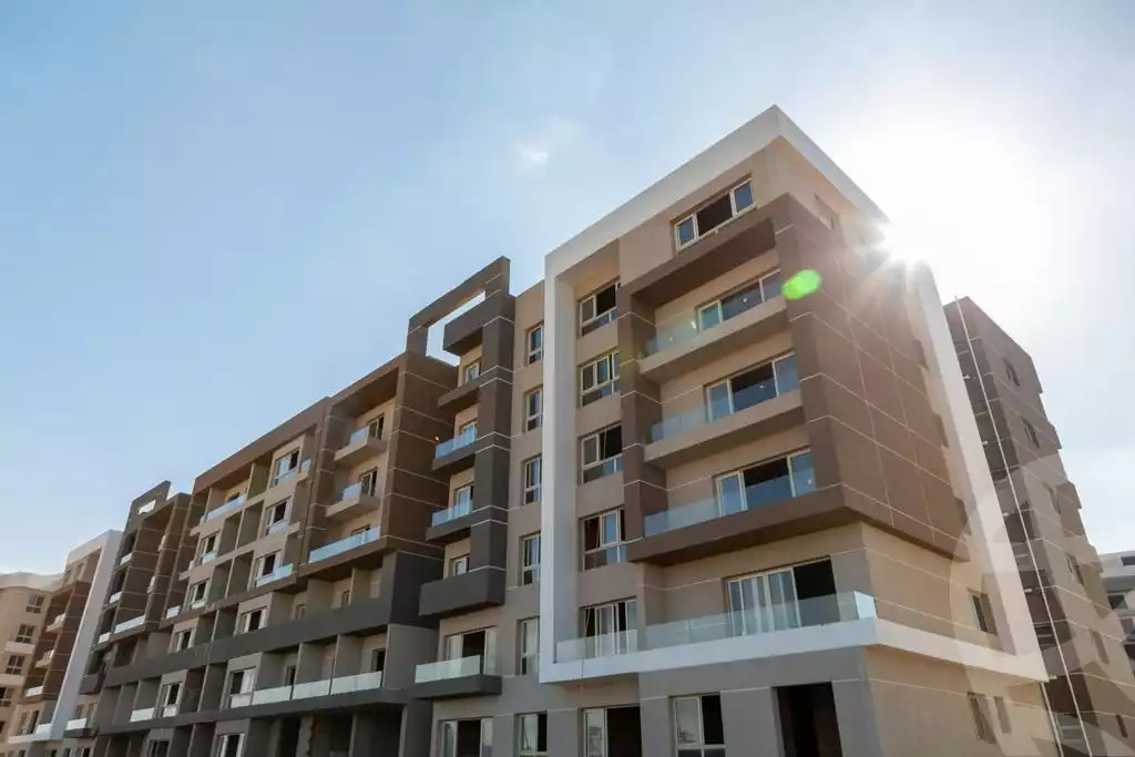 https://aqarmap.com.eg/en/listing/4192395-for-sale-cairo-new-cairo-lmstqbl-syty-compounds-zyzyny-lmstqbl-rdk-llttwyr
