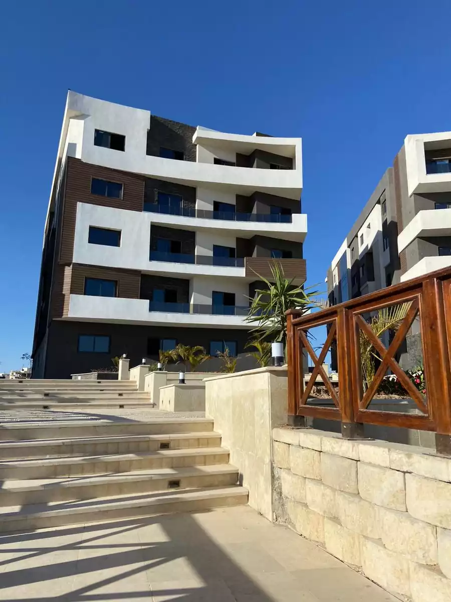 https://aqarmap.com.eg/en/listing/4192683-for-sale-asyut-asyut-city-el-gomhoreya-st