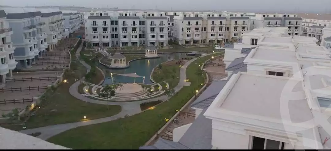 https://aqarmap.com.eg/en/listing/4194452-for-sale-cairo-6th-of-october-compounds-mountain-view-october-park
