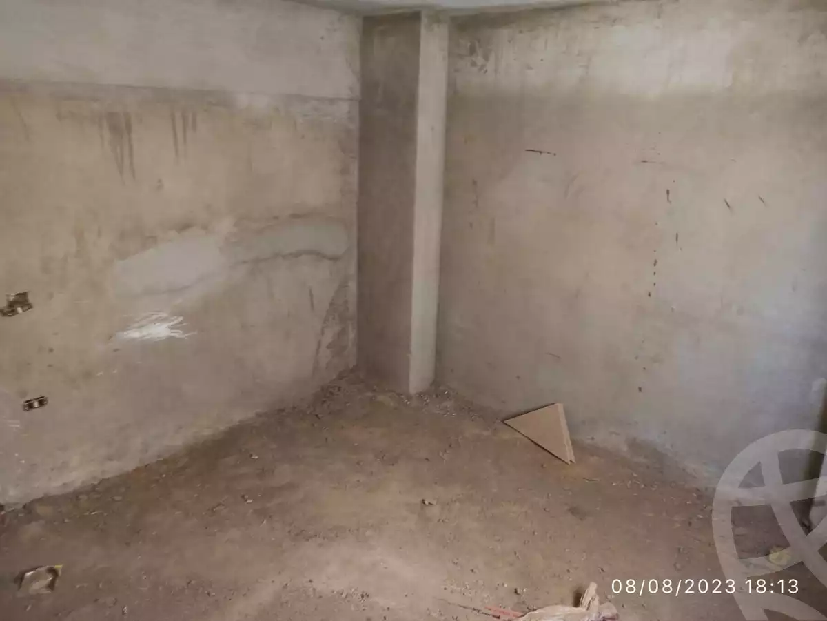 https://aqarmap.com.eg/en/listing/4195493-for-sale-cairo-new-cairo-compounds-la-rose