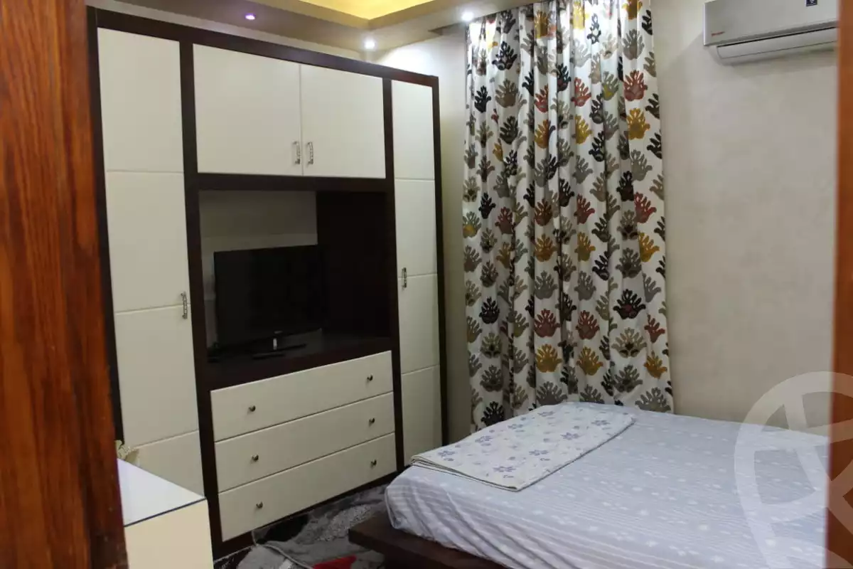 https://aqarmap.com.eg/en/listing/4196369-for-rent-cairo-new-cairo-compounds-flowers-park