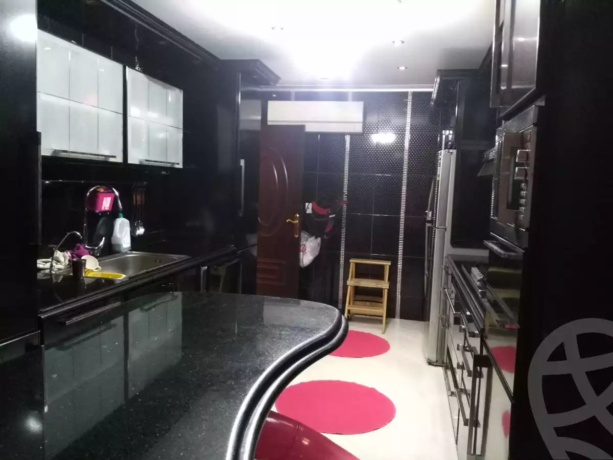 https://aqarmap.com.eg/en/listing/4196476-for-rent-cairo-el-sheikh-zayed-city-compounds-greens