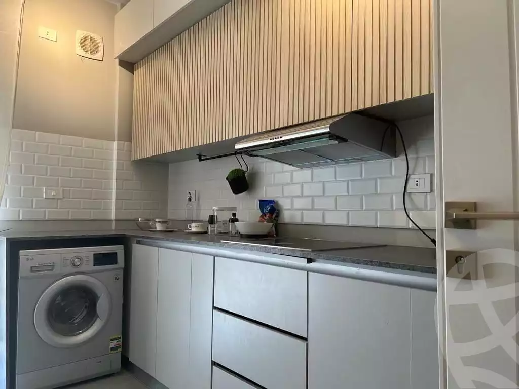 https://aqarmap.com.eg/en/listing/4196665-for-sale-cairo-el-sheikh-zayed-city-compounds-kmbwnd-fyldj-wyst-dr-llttwyr