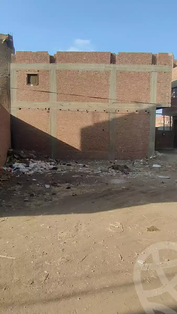 https://aqarmap.com.eg/en/listing/4196981-for-sale-qalyubia-qlioub-meet-halfa