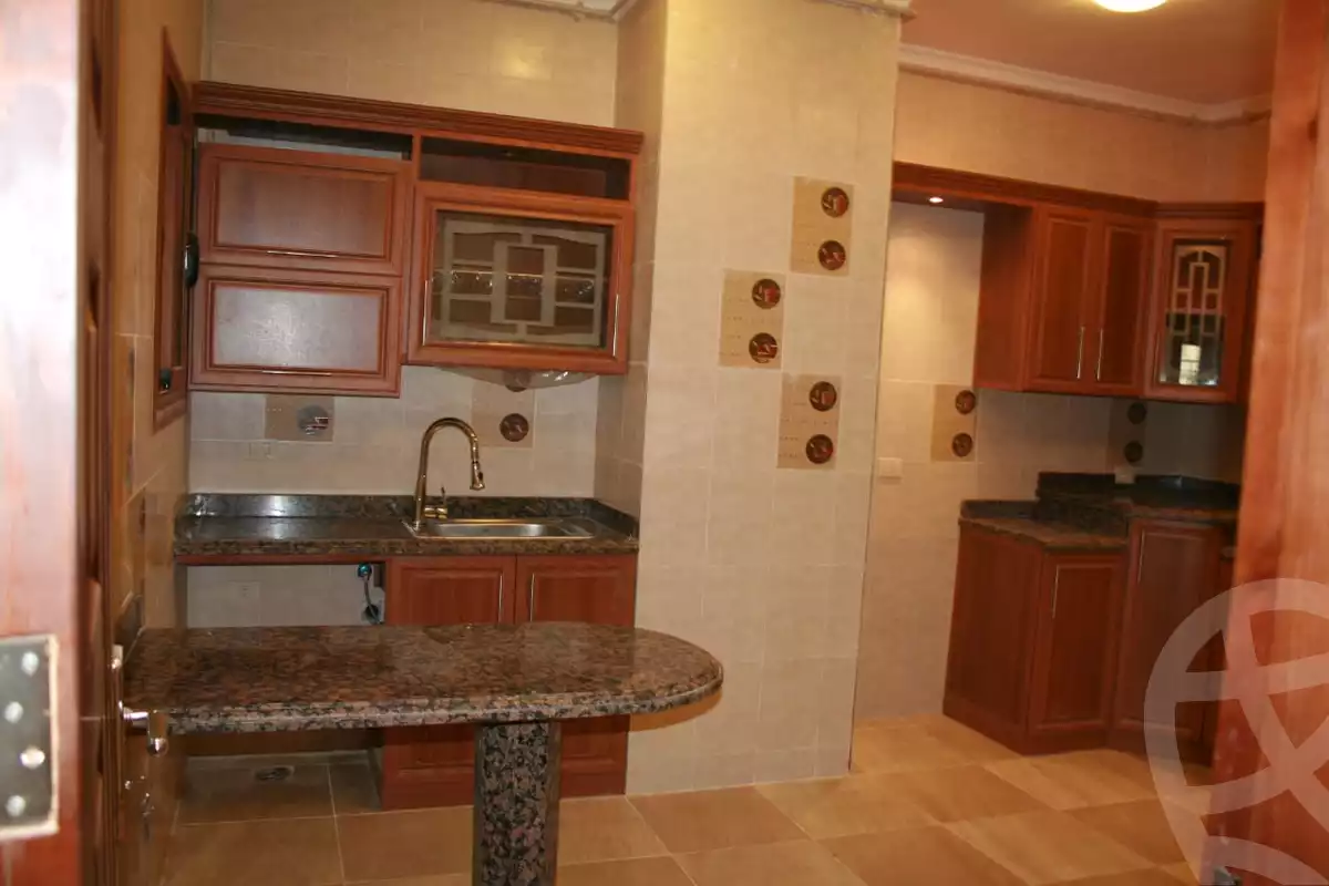 https://aqarmap.com.eg/en/listing/4198000-for-rent-cairo-new-cairo-compounds-flowers-park