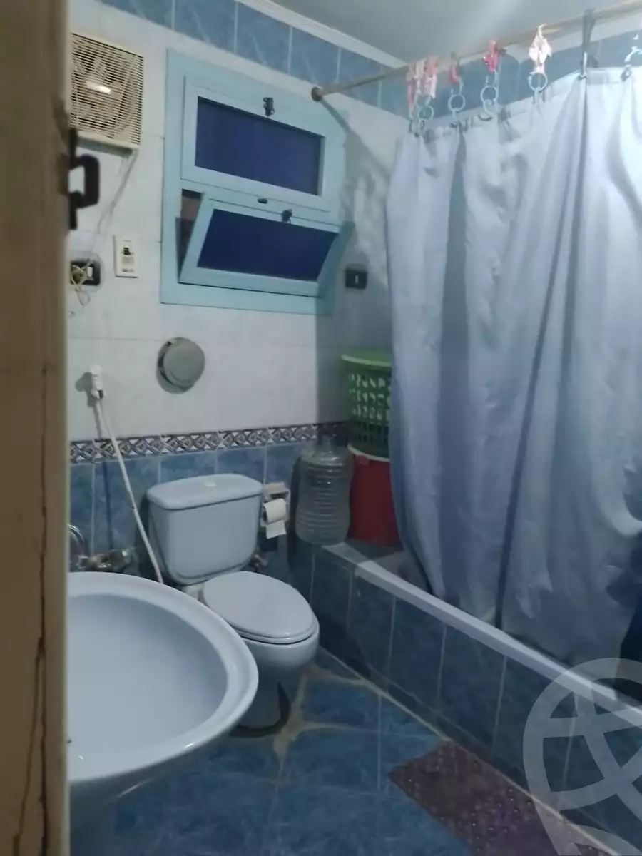 https://aqarmap.com.eg/ar/listing/4199732-for-sale-cairo-helwan-hadayek-helwan-gamal-abd-el-nasir