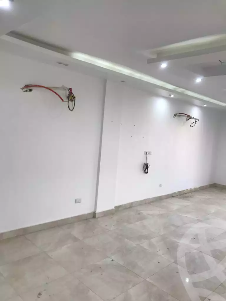 https://aqarmap.com.eg/en/listing/4199836-for-rent-cairo-new-cairo-compounds-the-square
