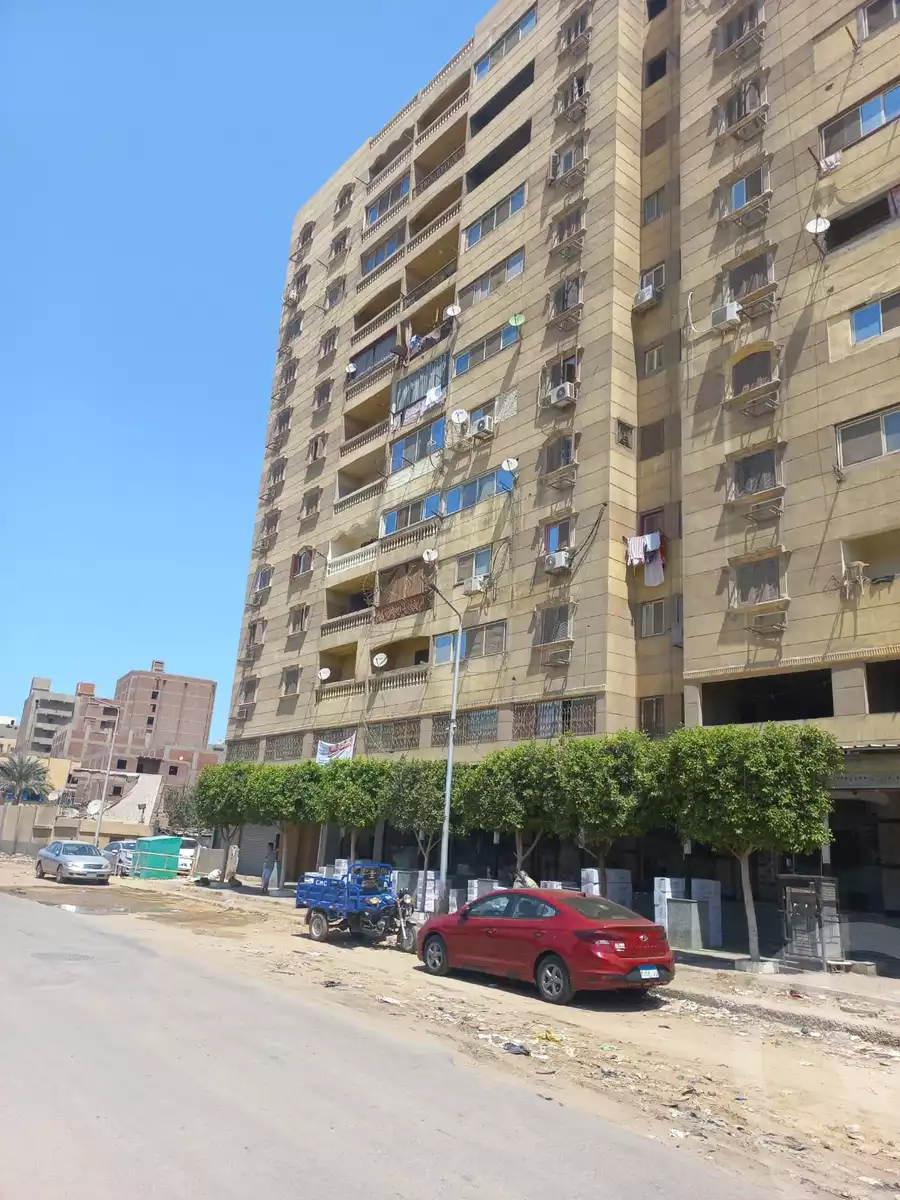 https://aqarmap.com.eg/en/listing/4205007-for-sale-el-amir-st