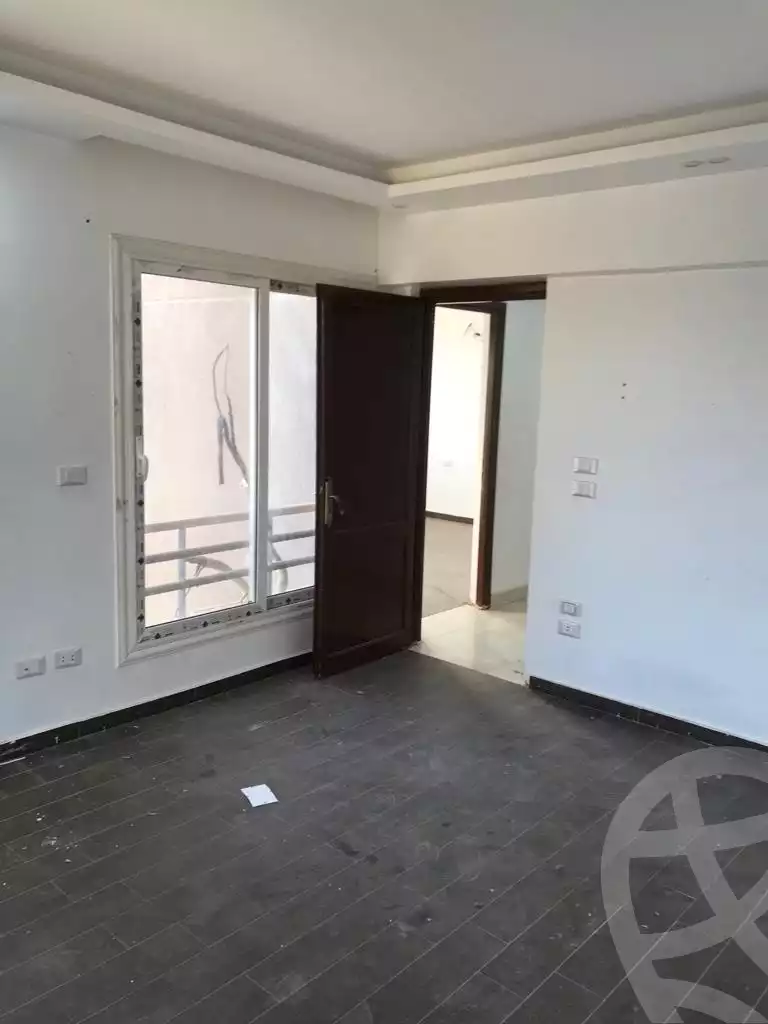 https://aqarmap.com.eg/en/listing/4205820-for-rent-cairo-new-cairo-compounds-the-square