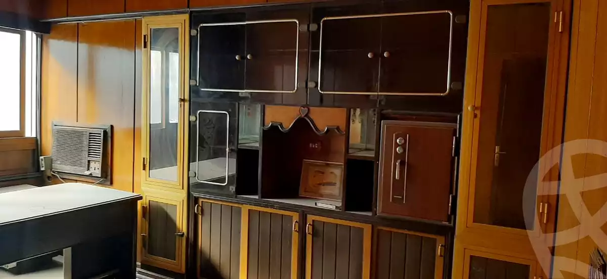 https://aqarmap.com.eg/ar/listing/4206638-for-rent-cairo-downtown-el-tawfikeya