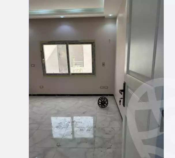https://aqarmap.com.eg/ar/listing/4206944-for-rent-cairo-al-oubour-compounds-hy-syty