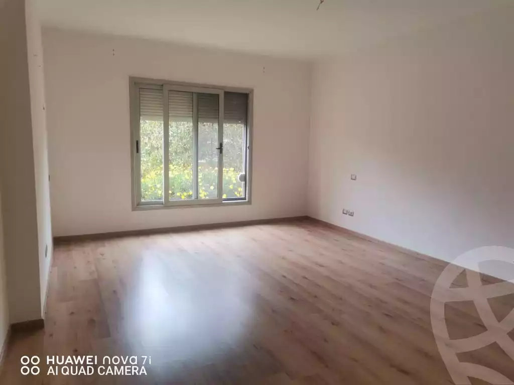 https://aqarmap.com.eg/en/listing/4208813-for-rent-cairo-6th-of-october-compound-palm-parks