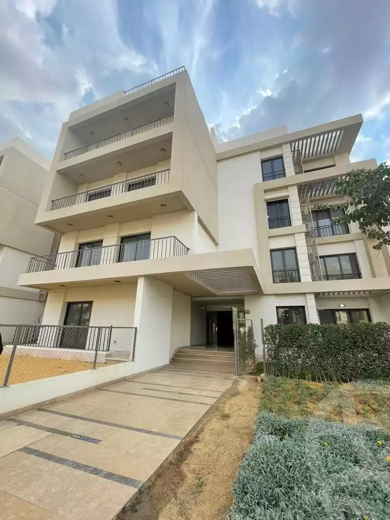 https://aqarmap.com.eg/en/listing/4209620-for-sale-cairo-new-cairo-golden-square