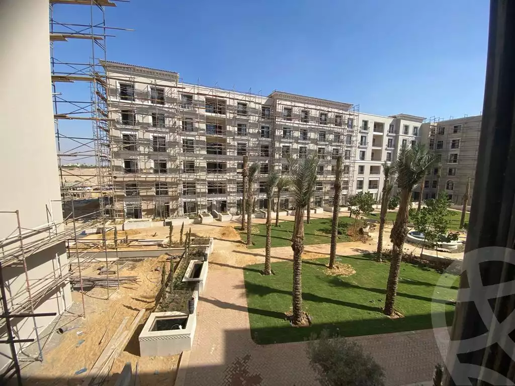 https://aqarmap.com.eg/en/listing/4210001-for-sale-cairo-el-sheikh-zayed-city-compounds-kmbwnd-fyldj-wyst-dr-llttwyr