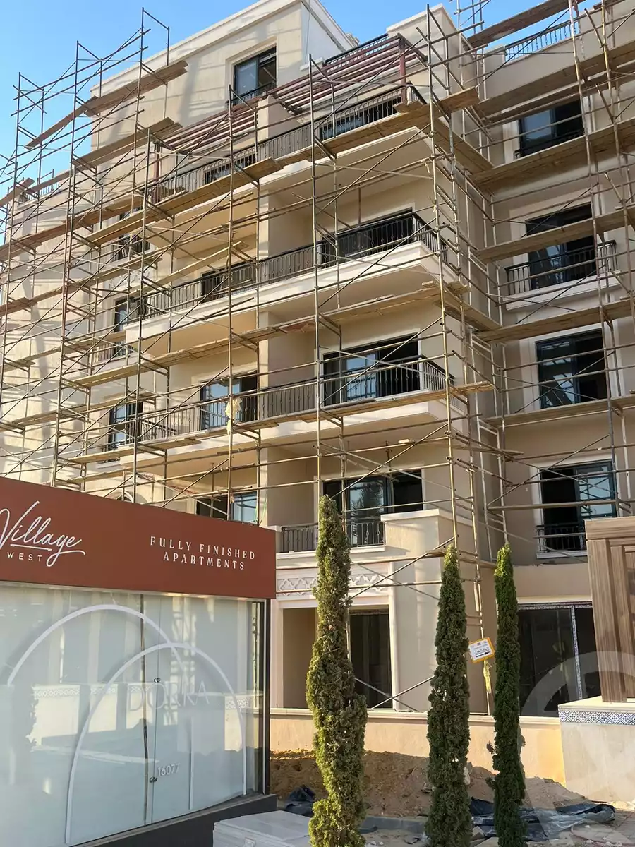 https://aqarmap.com.eg/en/listing/4210049-for-sale-cairo-el-sheikh-zayed-city-compounds-kmbwnd-fyldj-wyst-dr-llttwyr