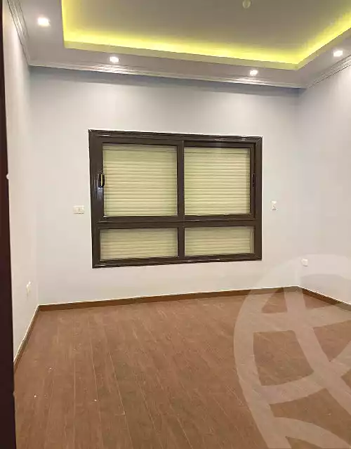 https://aqarmap.com.eg/en/listing/4211913-for-sale-cairo-el-sheikh-zayed-city-compounds-greens