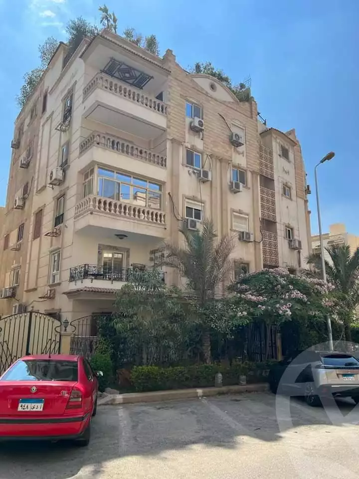 https://aqarmap.com.eg/en/listing/4214631-for-sale-cairo-new-cairo-jml-bd-lnsr