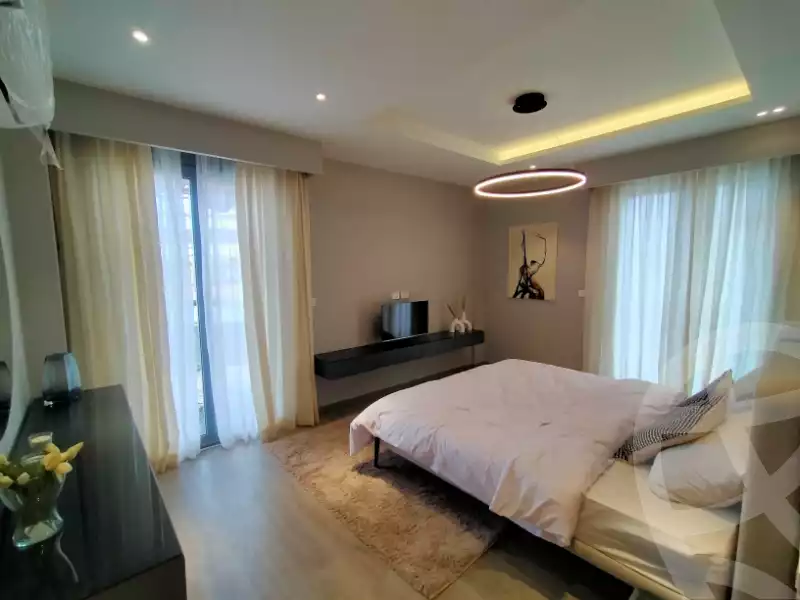 https://aqarmap.com.eg/en/listing/4216305-for-sale-cairo-el-sheikh-zayed-city-compounds-kmbwnd-fyldj-wyst-dr-llttwyr