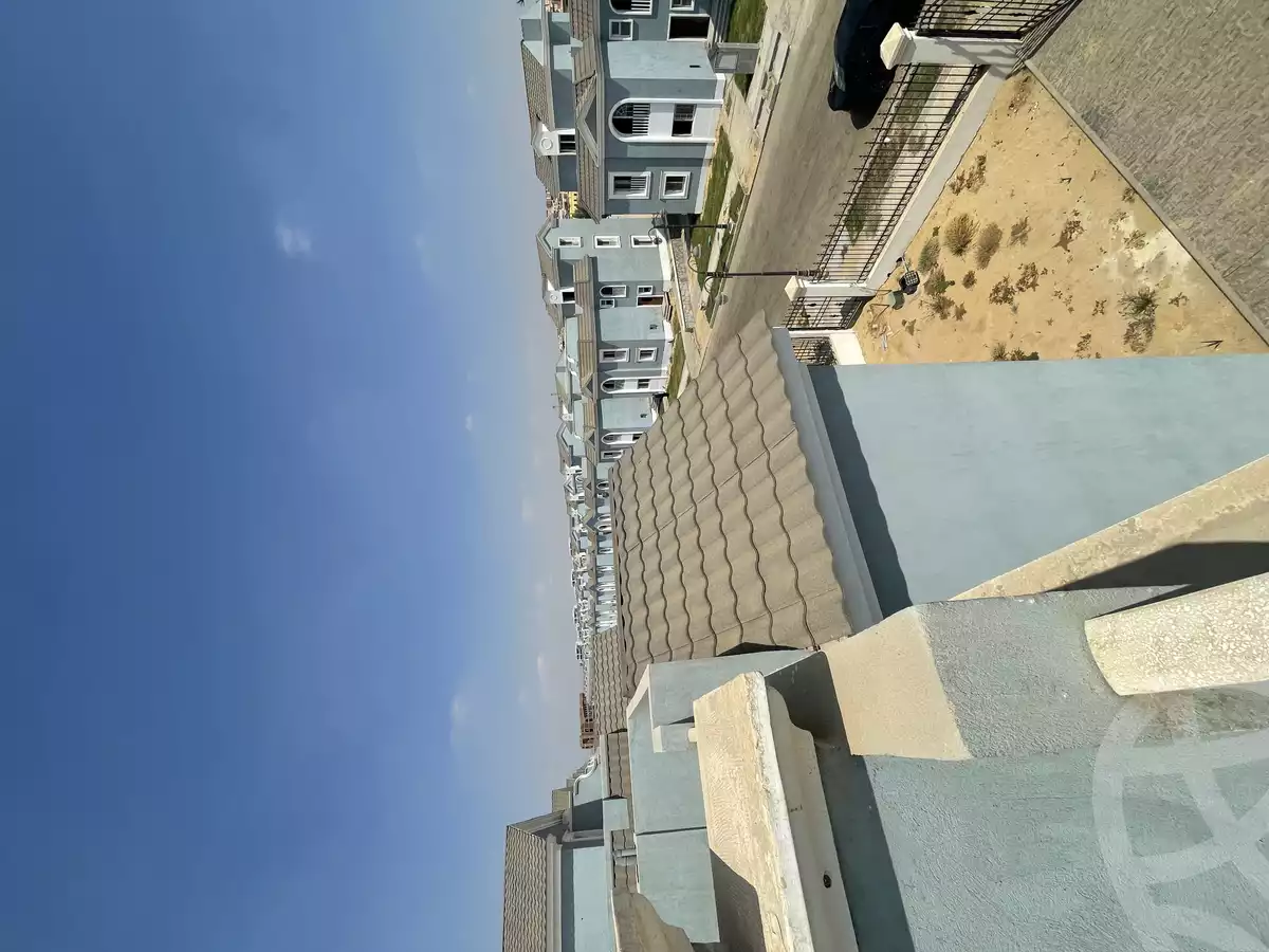 https://aqarmap.com.eg/en/listing/4225053-for-sale-cairo-al-oubour-compound-heliopolis-hills