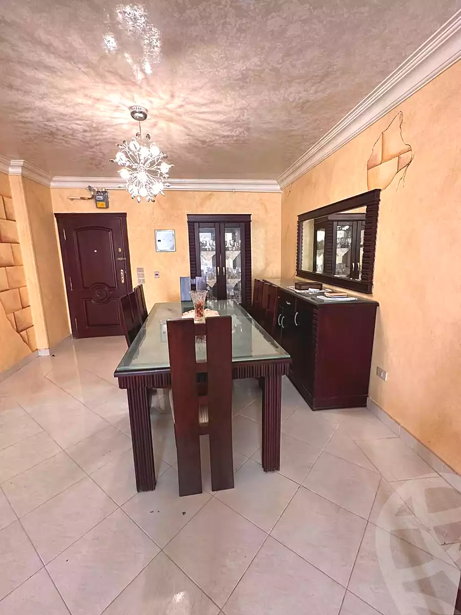 https://aqarmap.com.eg/ar/listing/4228875-for-sale-cairo-hdyq-lhrm--el-gaish-st