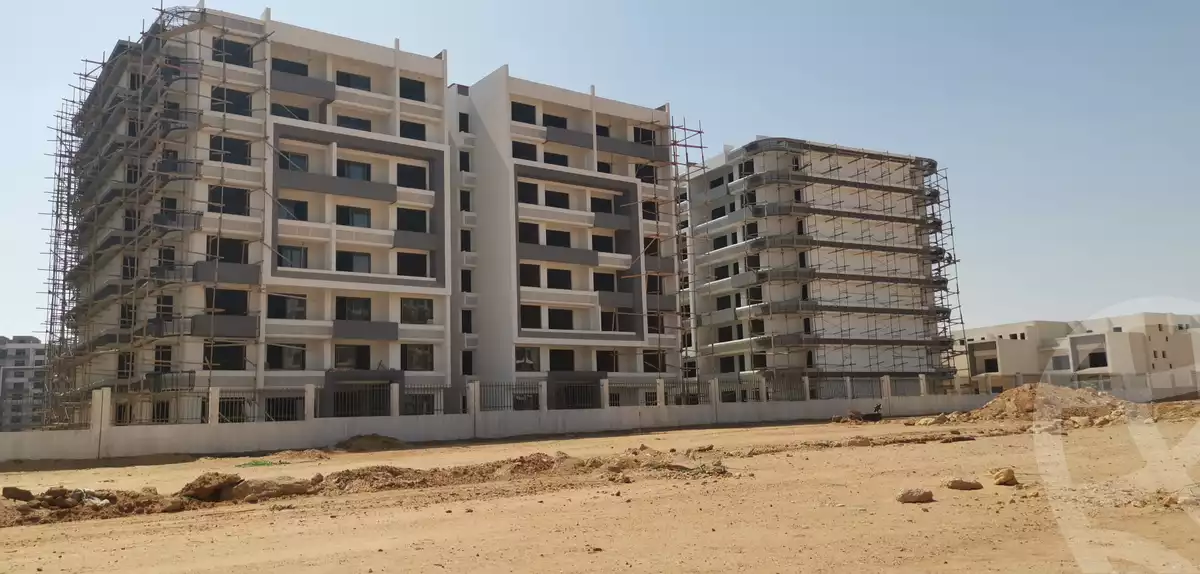 https://aqarmap.com.eg/en/listing/4230008-for-sale-cairo-new-administrative-capital-r7-bwrdwwk