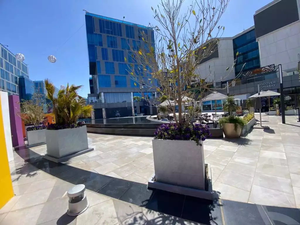 https://aqarmap.com.eg/en/listing/4231668-for-sale-cairo-el-sheikh-zayed-city-compounds-in-sheikh-zayed-capital-business-park
