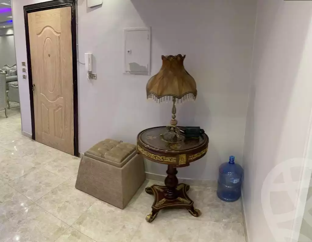 https://aqarmap.com.eg/ar/listing/5600642-for-rent-cairo-mokattam-lhdb-l-ly