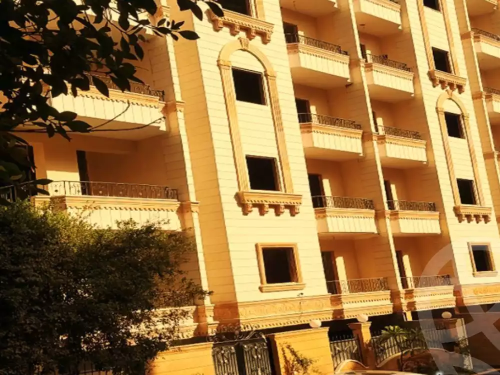 https://aqarmap.com.eg/en/listing/4212511-for-sale-cairo-cairo-hdyq-lhrm-mntq-s