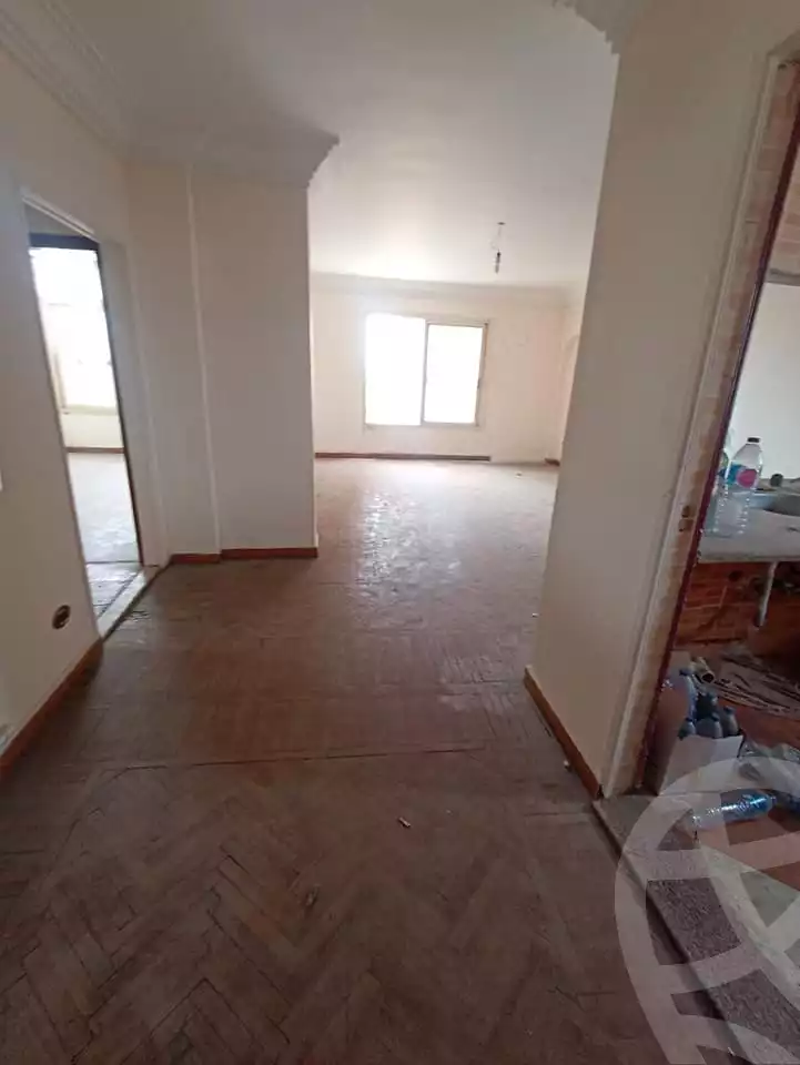 https://aqarmap.com.eg/ar/listing/4237131-for-sale-alexandria-zezenia-ahmed-othman-st