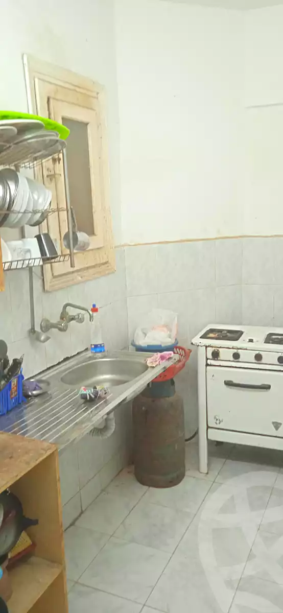 https://aqarmap.com.eg/en/listing/4239071-for-sale-alexandria-el-hanouvel-al-asdakaa-st